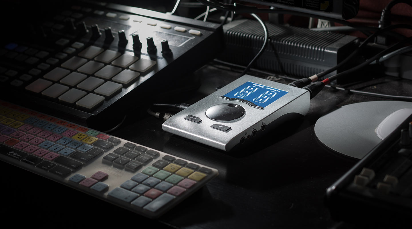 Teach recording and music production with the Babyface Pro